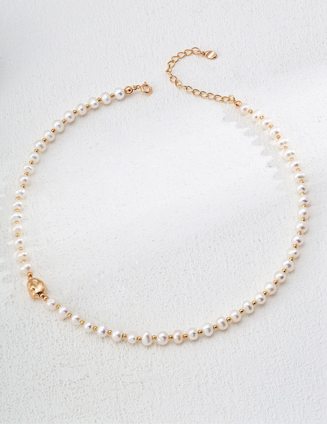 Minimalist Natural Pearl Bracelet