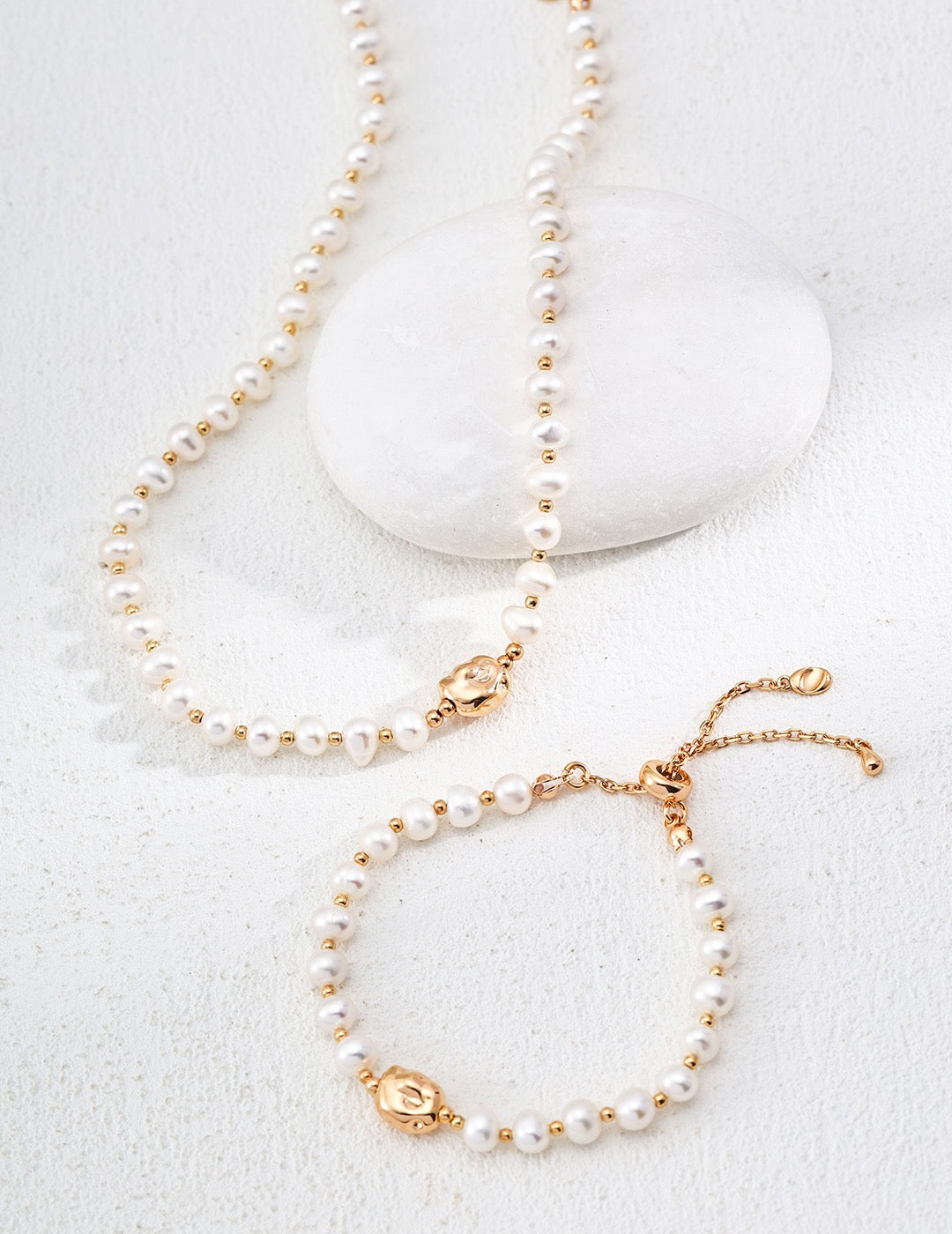 Minimalist Natural Pearl Necklaces Bracelets