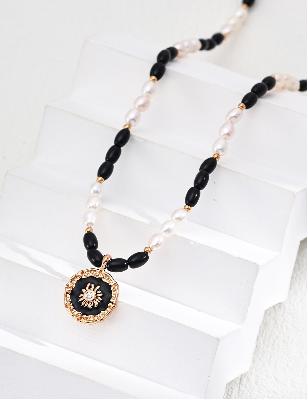 Natural Pearl & Black Onyx Pendant Necklace